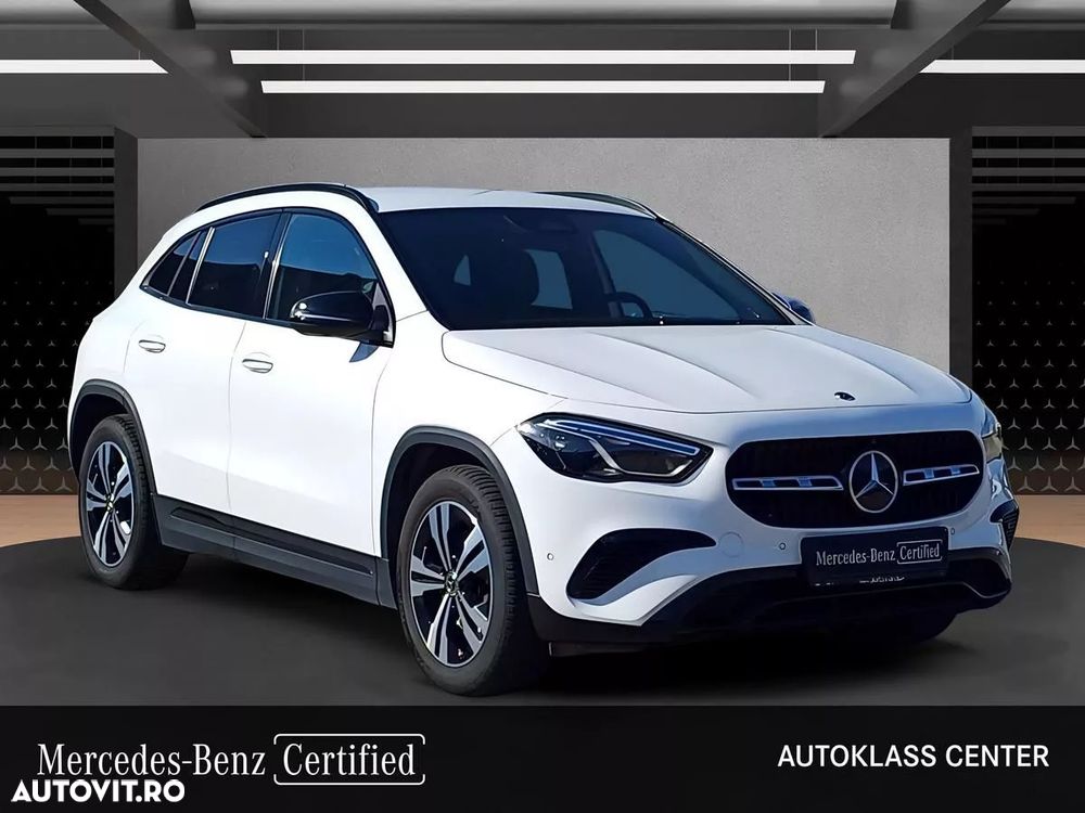 Mercedes-Benz GLA - 9