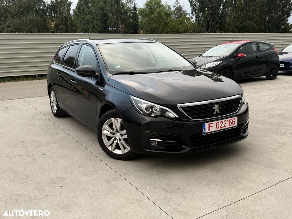 Peugeot 308 PureTech 130 GPF Stop & Start Style - 1