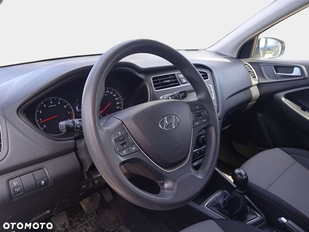 Hyundai i20 1.2 Classic Plus - 14
