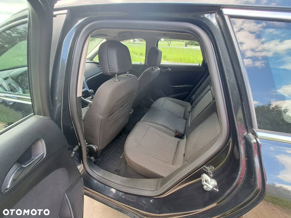 Opel Astra 1.4 T Sport - 18