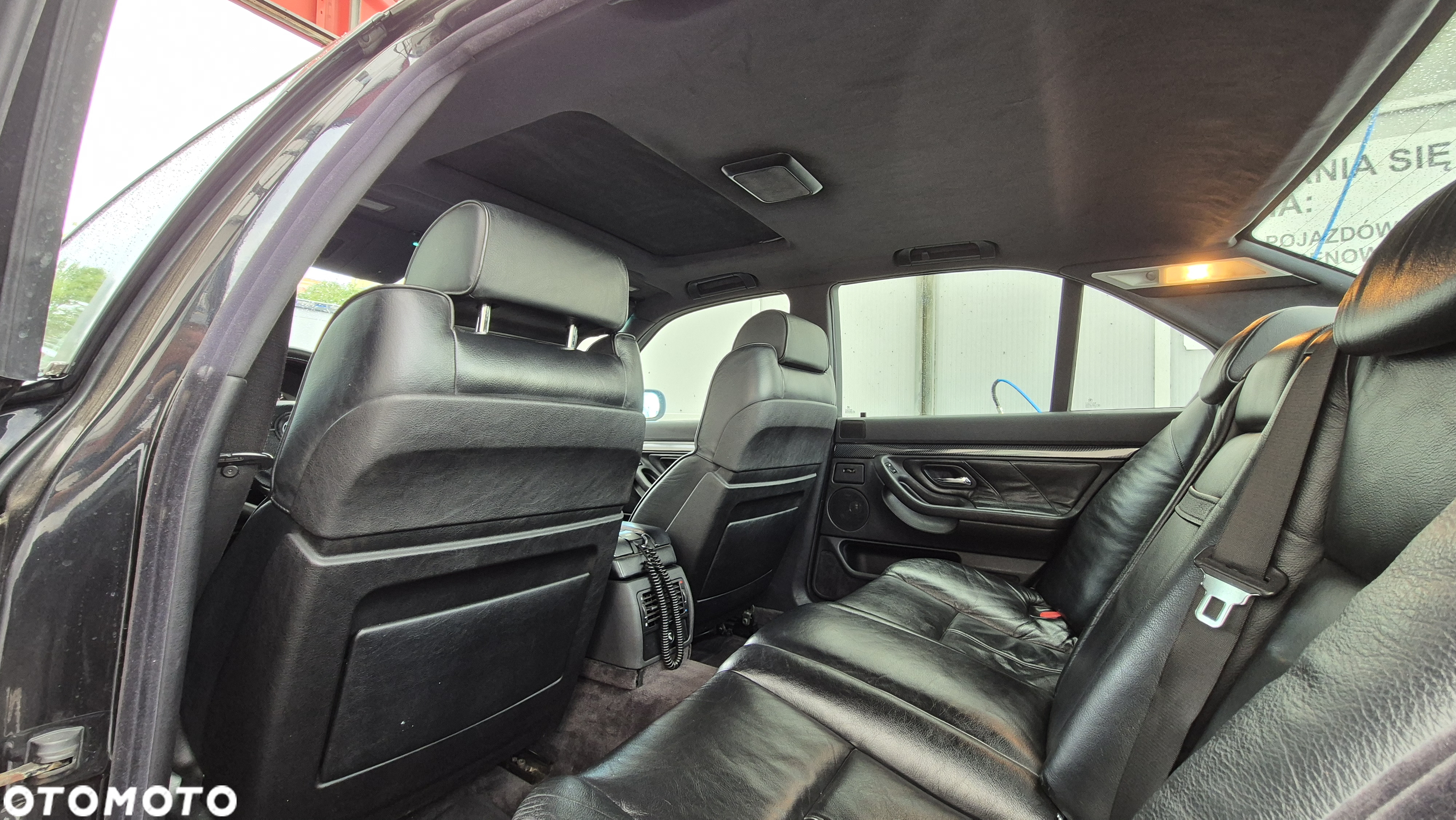 BMW Seria 7 728i L - 15