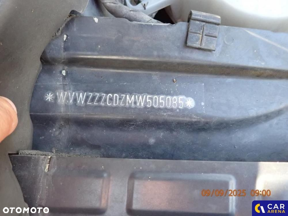 Volkswagen Golf - 8