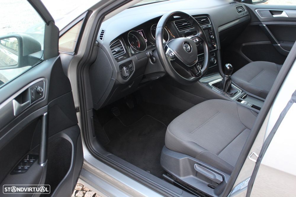 VW Golf Variant 1.6 TDi Trendline - 14