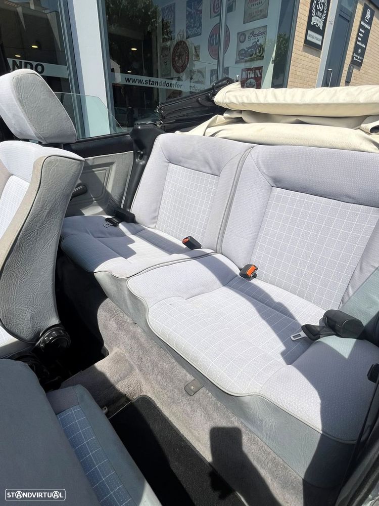 VW Golf Cabriolet - 42