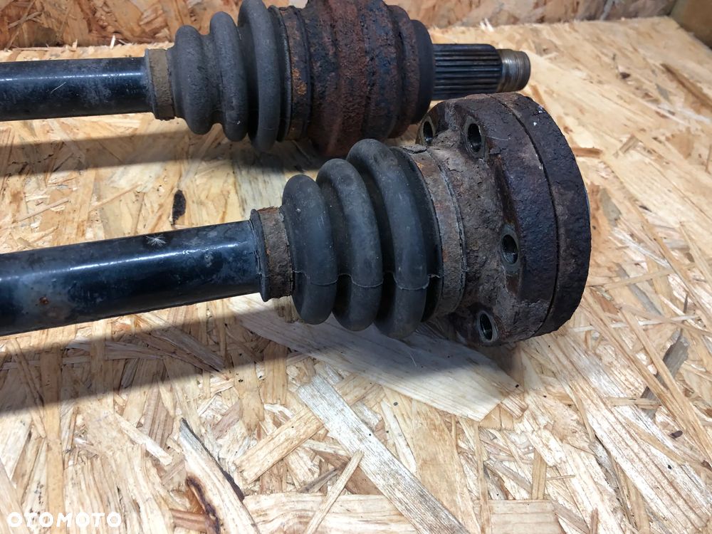 BMW E60 E61 E63 E64 PÓŁOŚ LEWA PRAWA TYŁ - 5