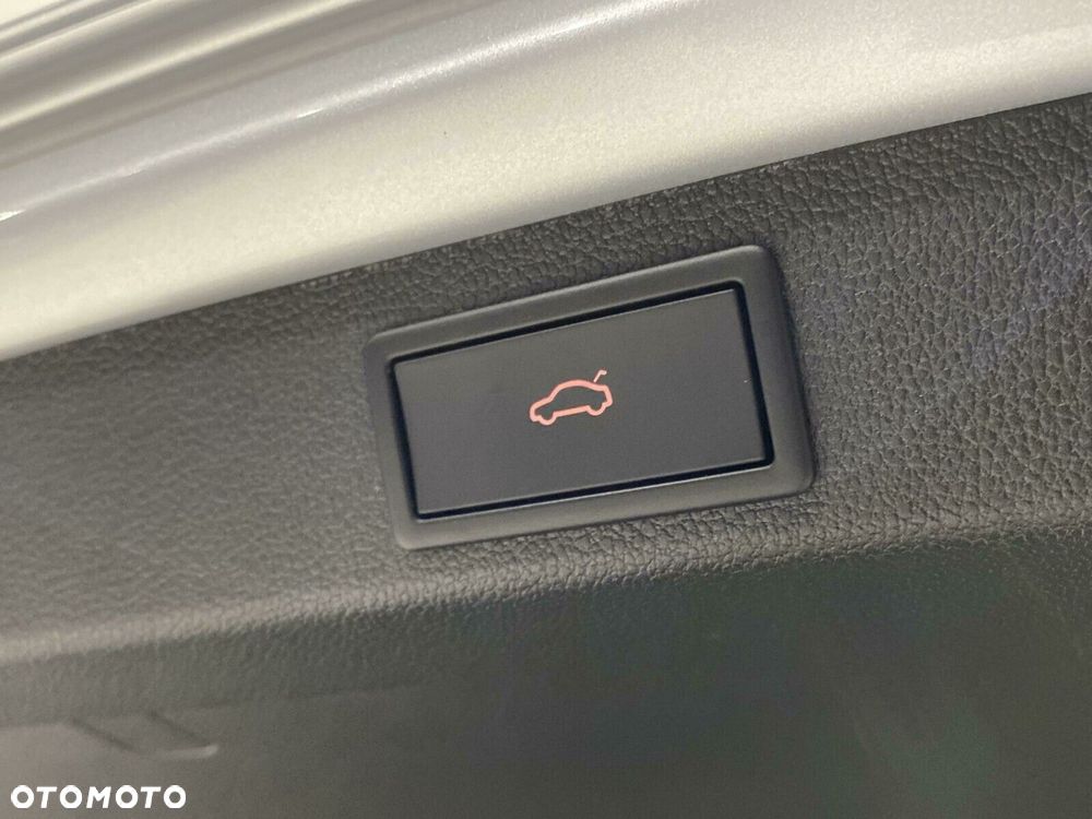 Skoda Superb 1.5 TSI Ambition DSG - 32