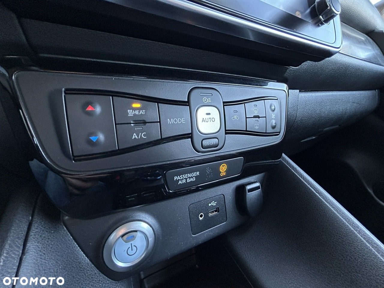 Nissan Leaf 39 kWh N-Connecta - 18