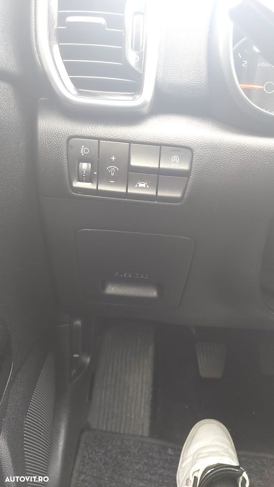 Kia Sportage 1.6 DSL 6MT 4x2 Business Line - 18