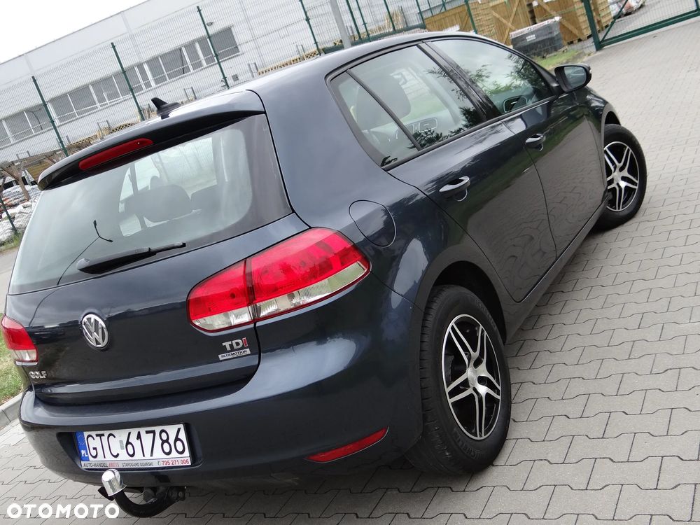Volkswagen Golf - 14