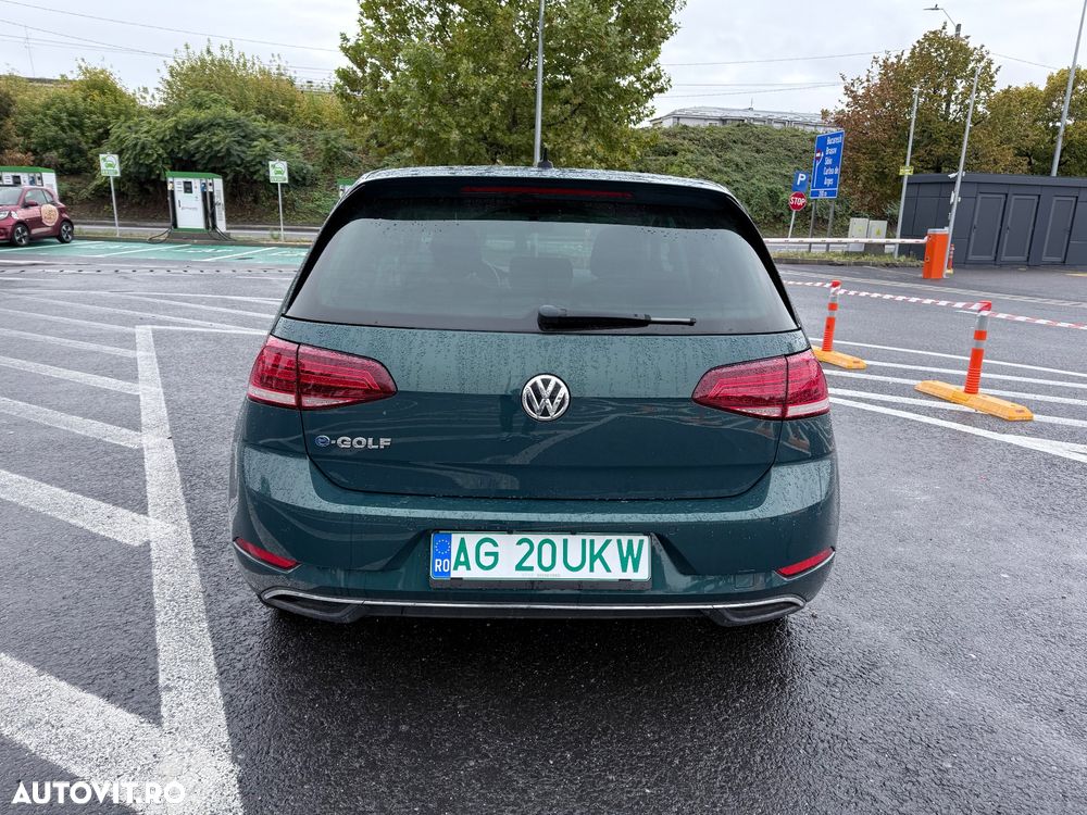 Volkswagen e-Golf - 4