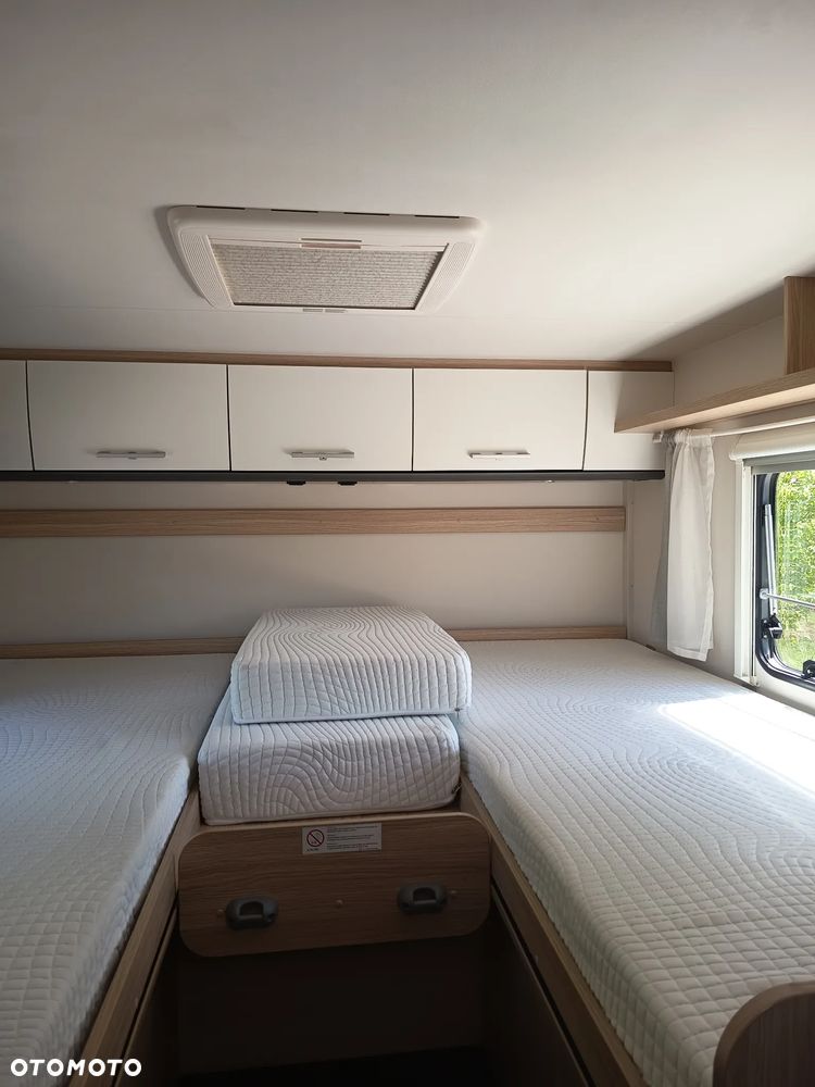 Sunlight Ducato camper - 34
