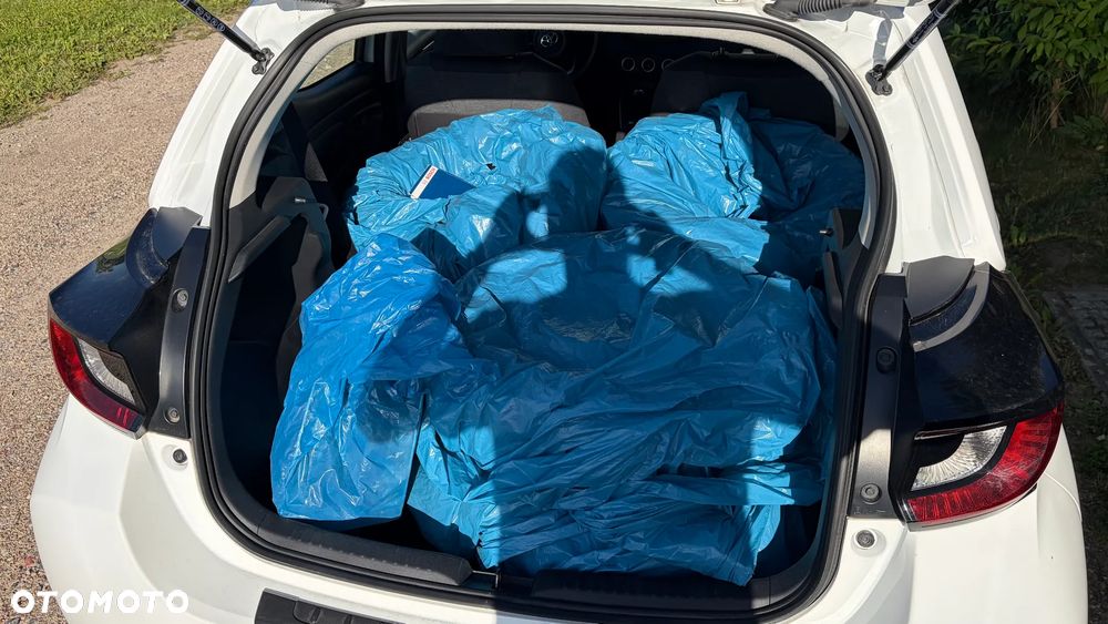 Toyota Yaris 1.5 Comfort - 10