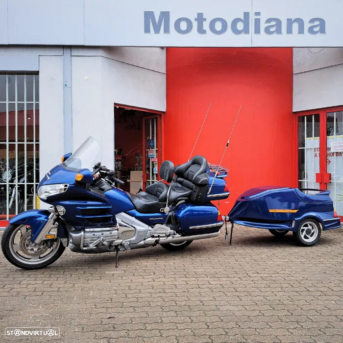 Honda Goldwing 1800 c/ Reboque - 6