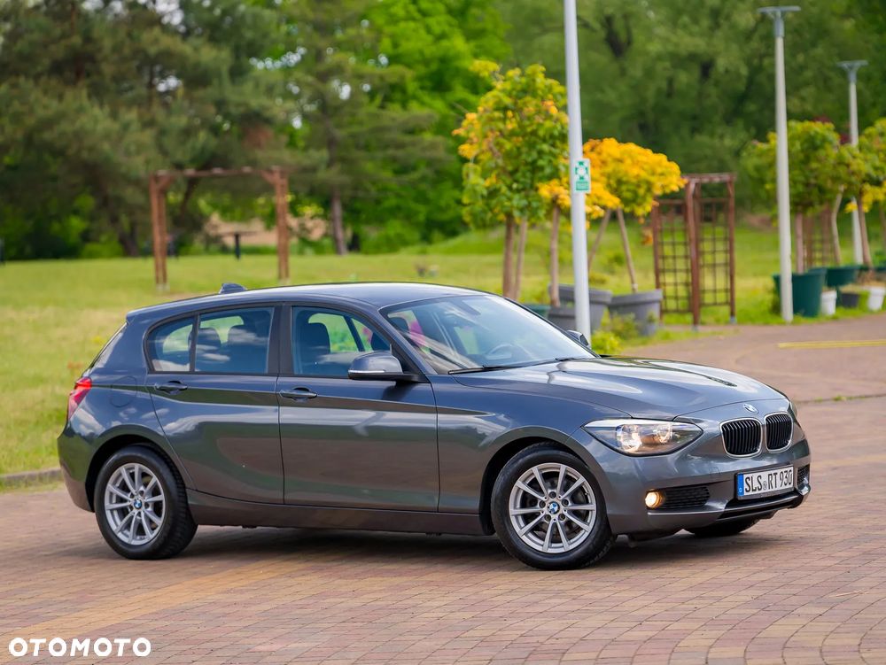 BMW Seria 1 116d Sport Line - 4