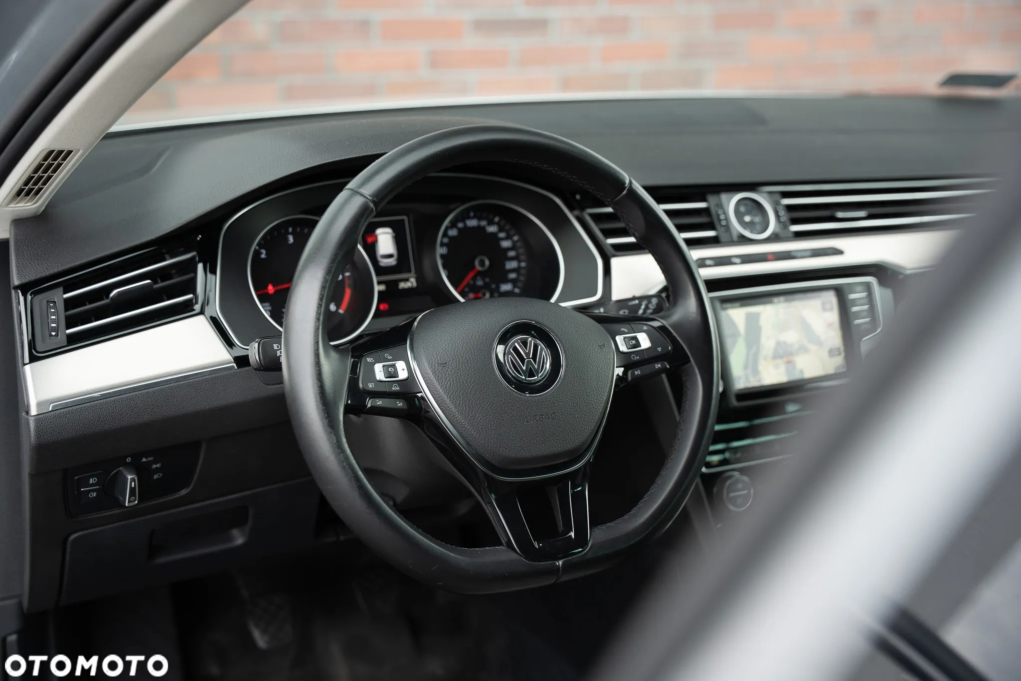 Volkswagen Passat 2.0 TDI BMT Comfortline - 19