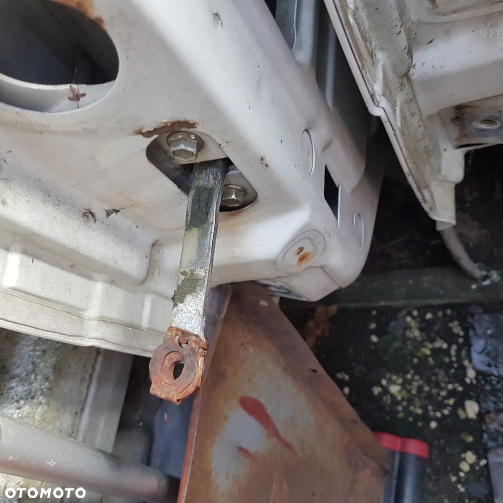 uszczelka listwa zgarniająca wewnętrzna szyby z drzwi transporter vw t4 - 8
