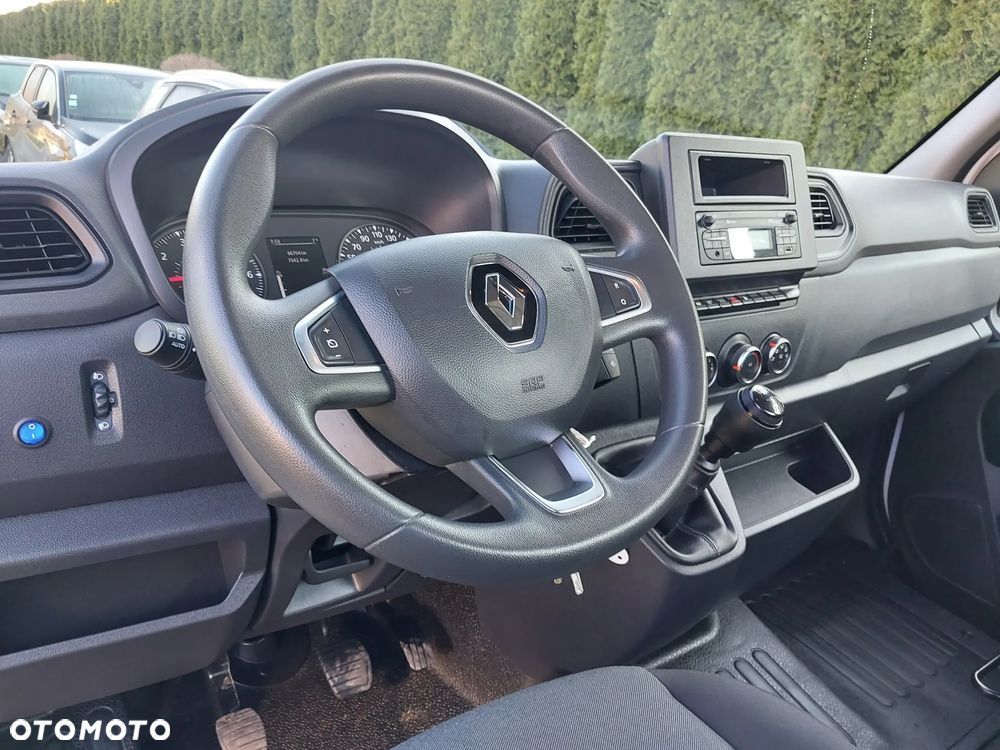 Renault Master - 10