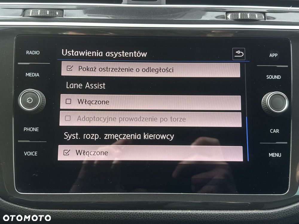 Volkswagen Tiguan - 28