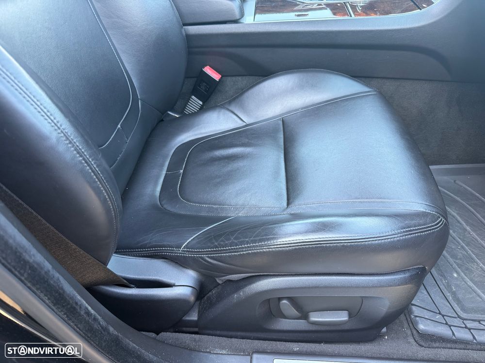 Jaguar XF 2.2 D Premium Luxury - 8