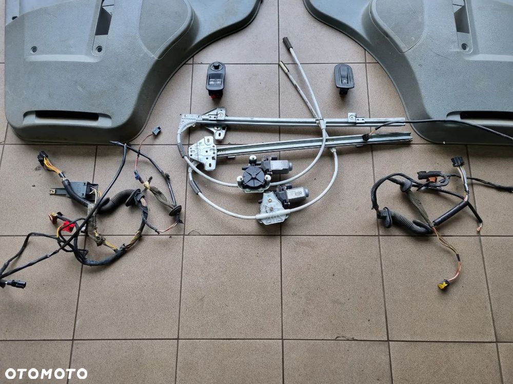 ELEKTRYKA SZYB KOMPLETNA MASTER MOVANO MASCOTT 04-10 - 2