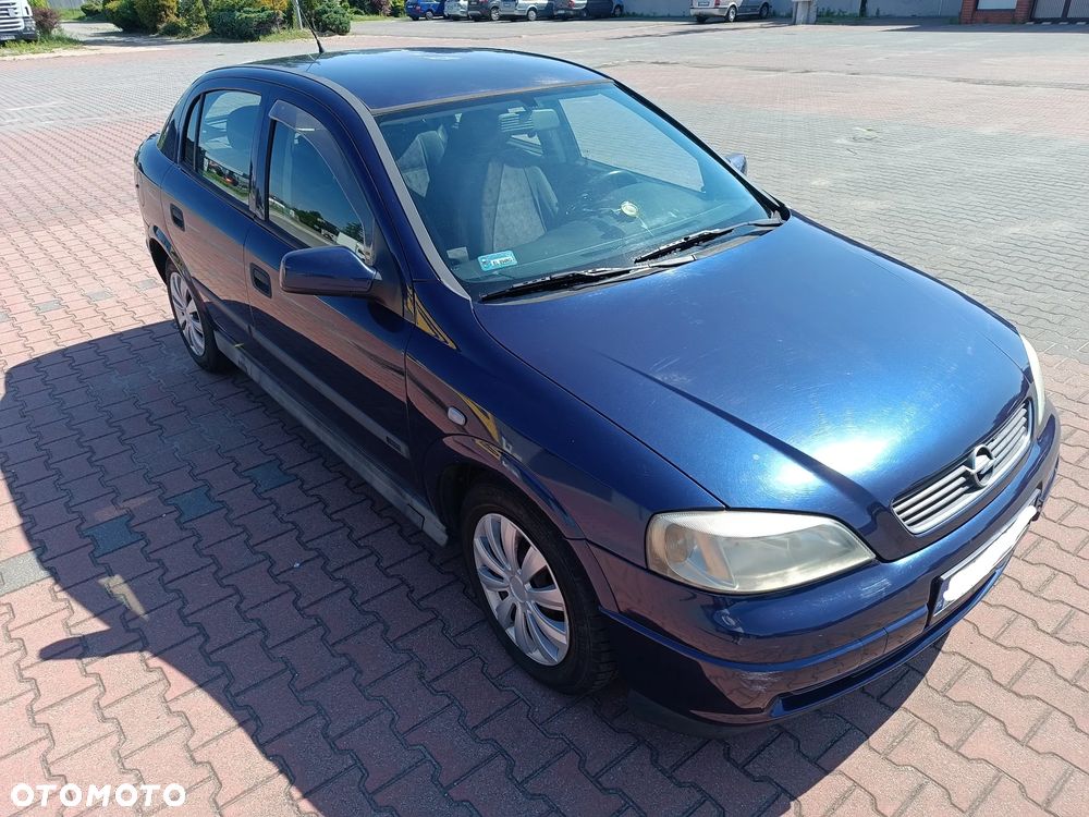 Opel Astra 1.4 Club - 2
