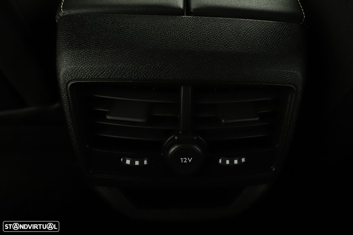 Peugeot 3008 1.2 PureTech GT EAT8 - 24