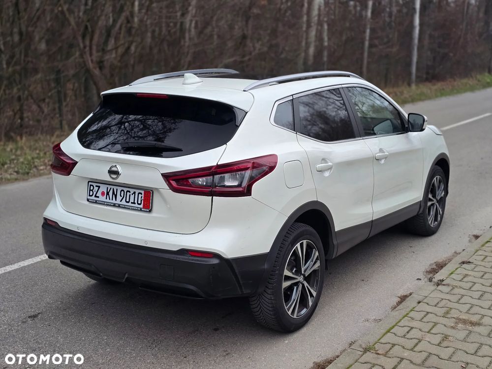 Nissan Qashqai 1.3 DIG-T Tekna DCT - 24