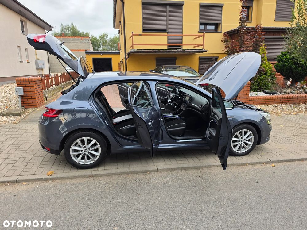 Renault Megane ENERGY TCe 100 EXPERIENCE - 18