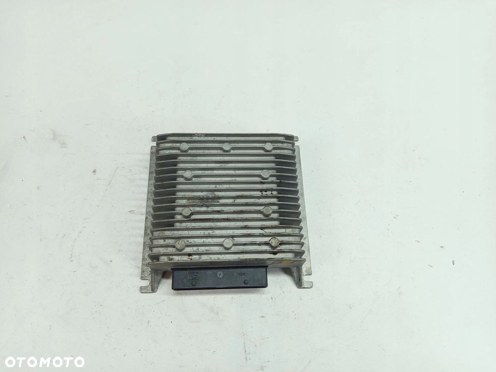 WZMACNIACZ AUDIO NAGŁOŚNIENIA VW BEETLE 5C FENDER 3T0035456B - 1
