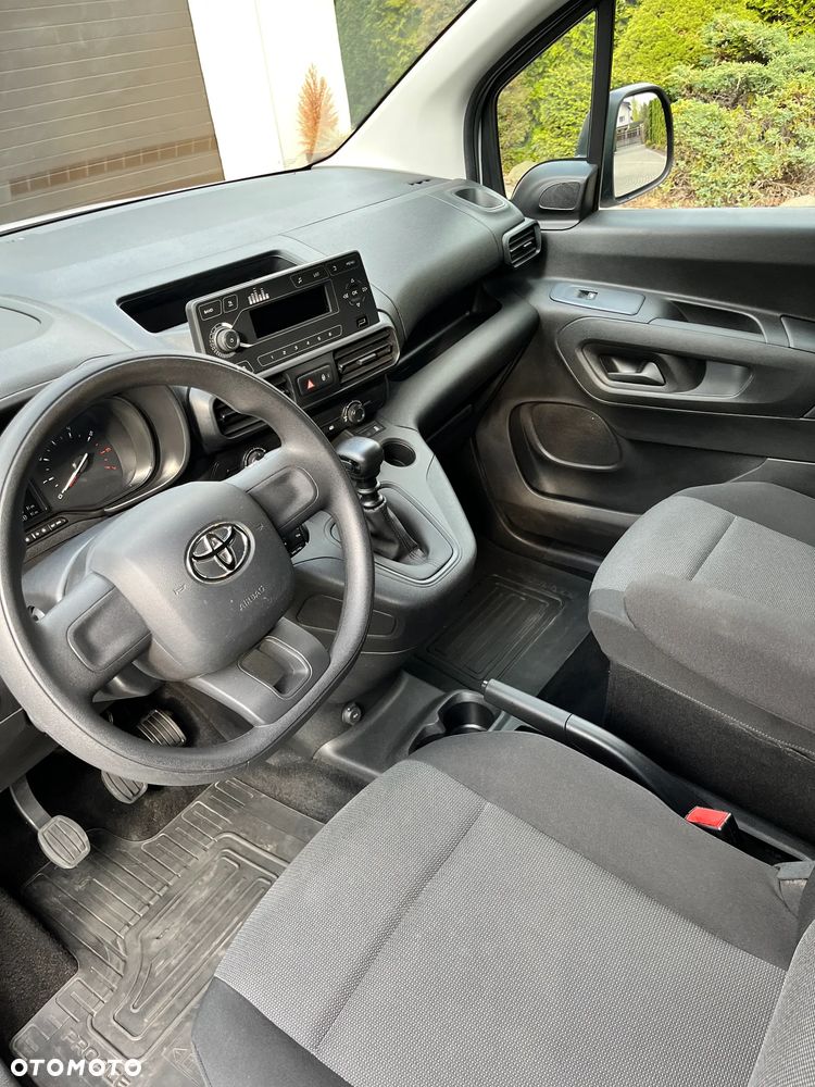 Toyota ProAce Kombi D-4D Medium 2,6t - 15