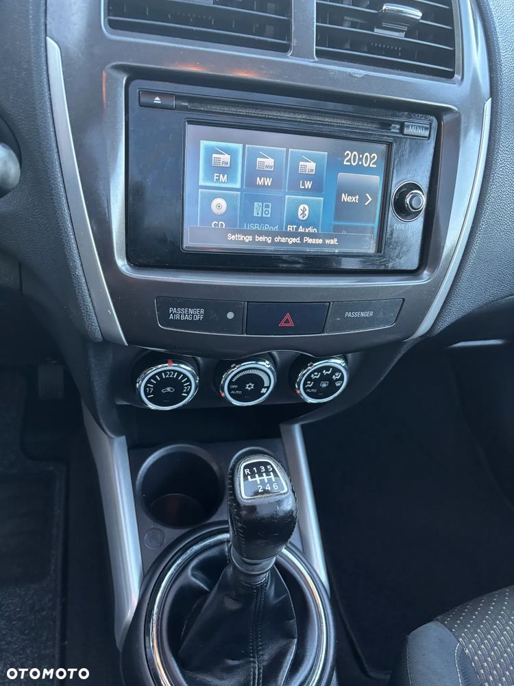 Mitsubishi ASX 1.8 DI-D 2WD Intense - 14