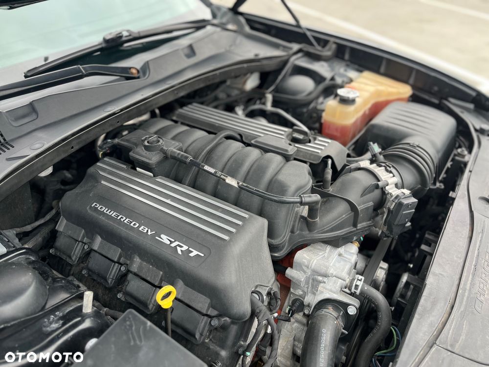 Dodge Charger 6.4 Scat Pack - 17