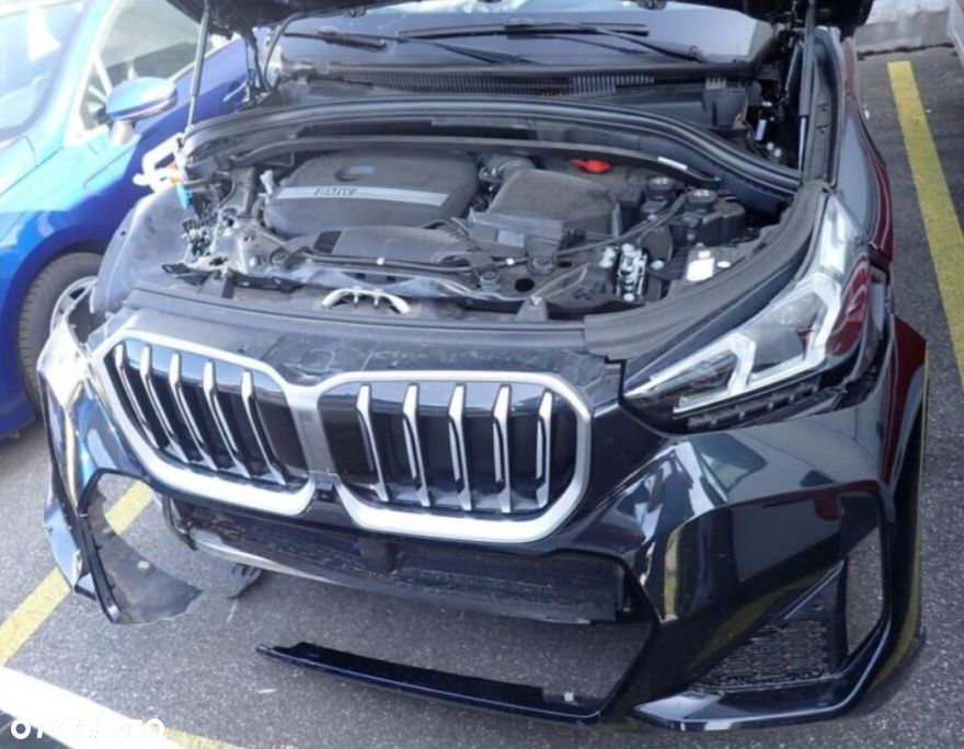 BMW X1 xDrive23i M Sportpaket - 2
