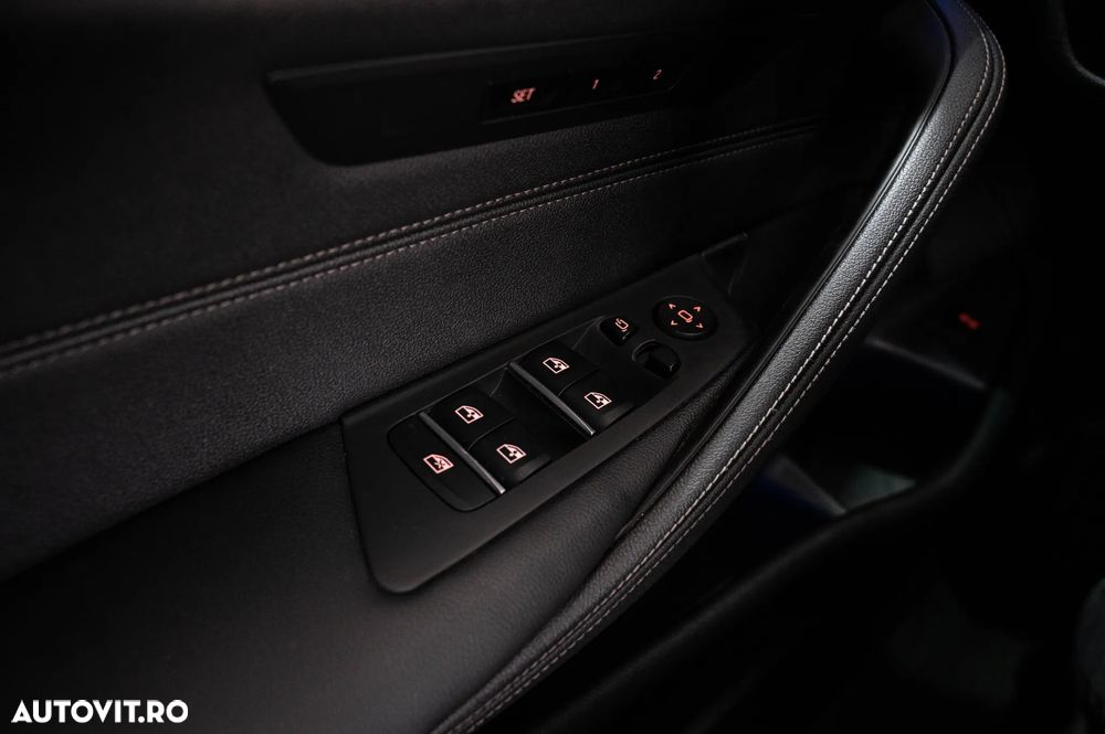 BMW Seria 5 520d Aut. Luxury Line - 26