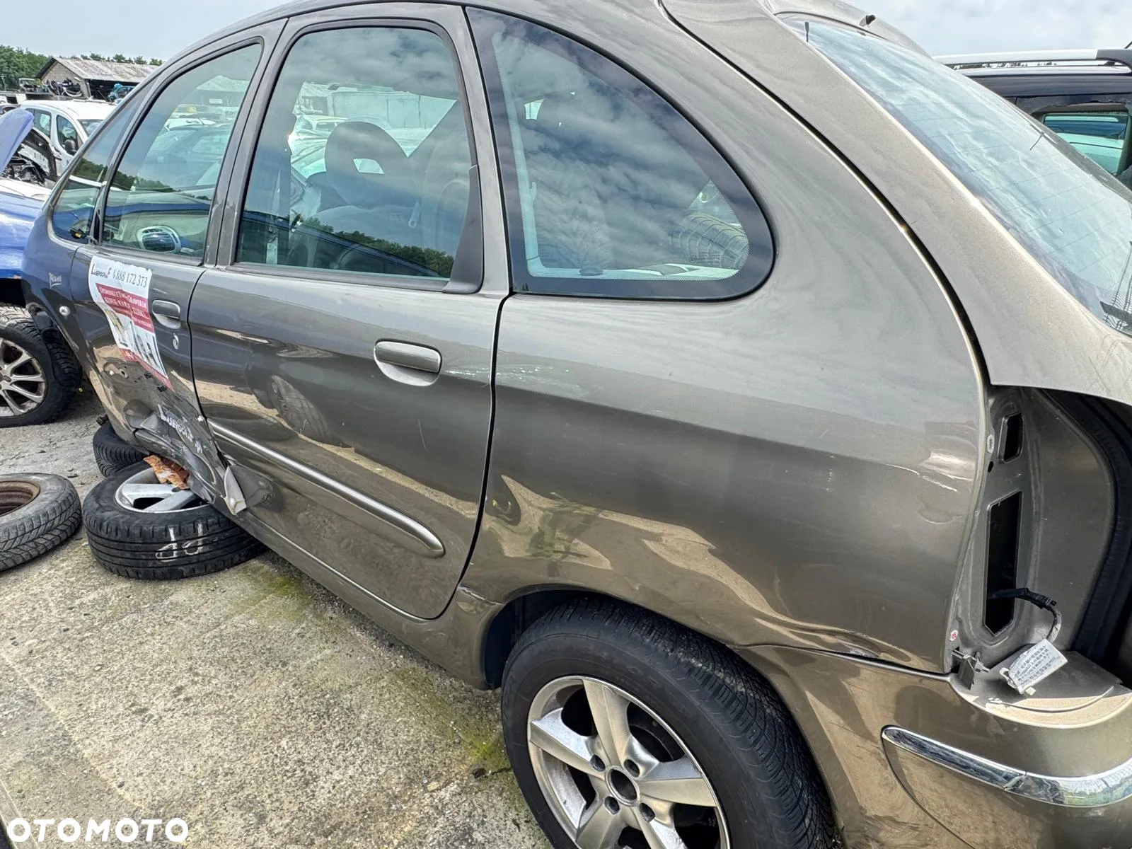 Citroen Xsara Picasso 2010 poj. 1.6 benzyna 16 V - 5