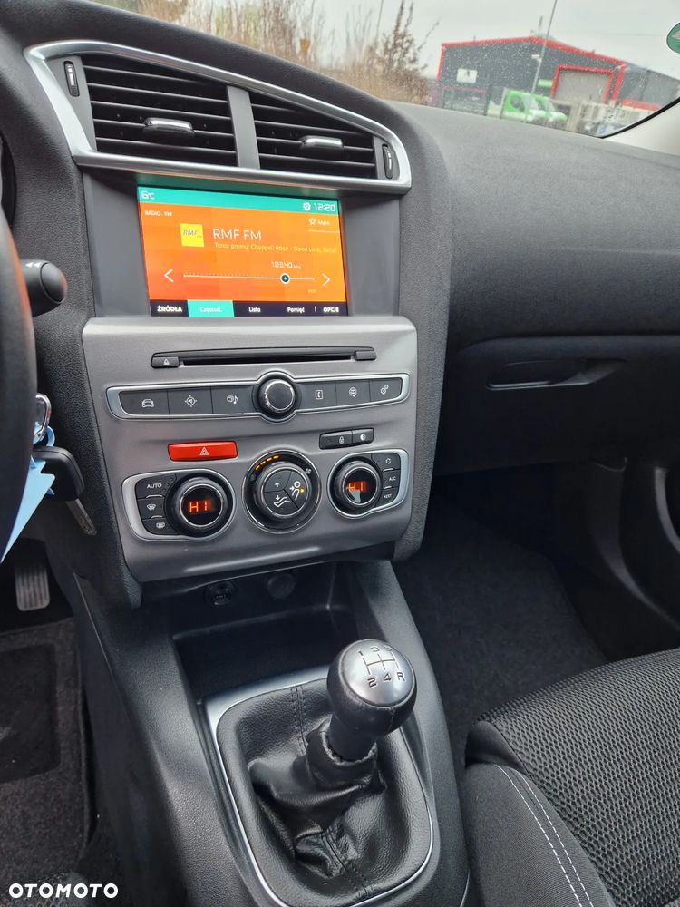 Citroën C4 BlueHDi 100 Business Class - 21