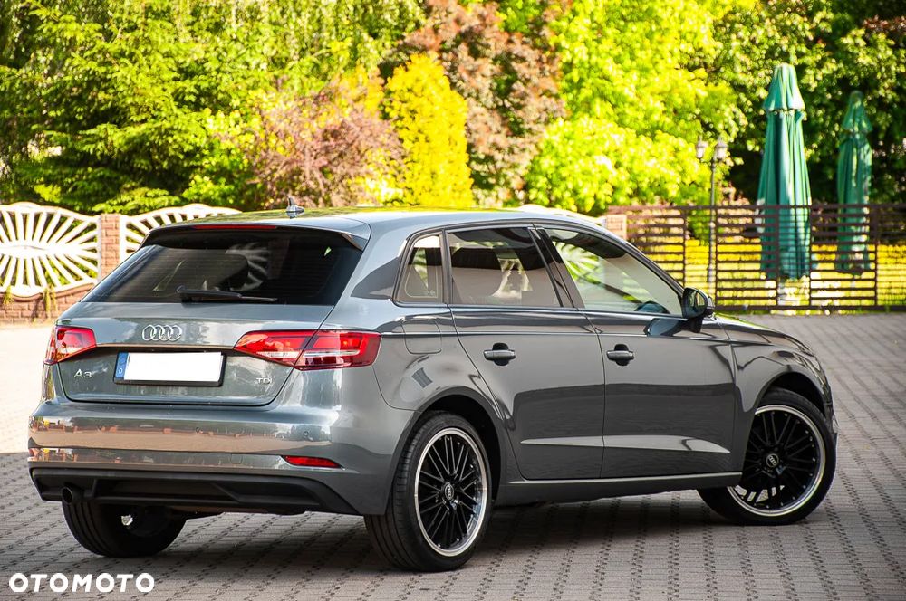 Audi A3 Sportback 1.6 TDI - 12