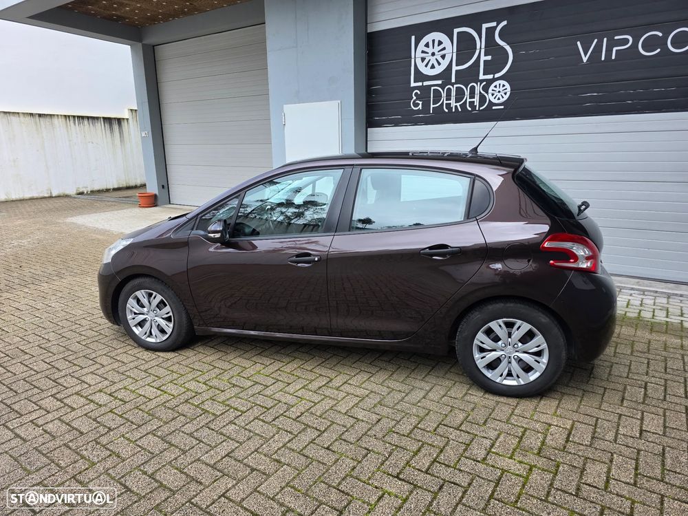 Peugeot 208 1.4 HDi Active - 5