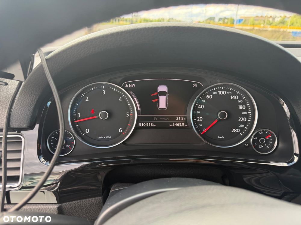 Volkswagen Touareg 3.0 V6 TDI BMT - 13
