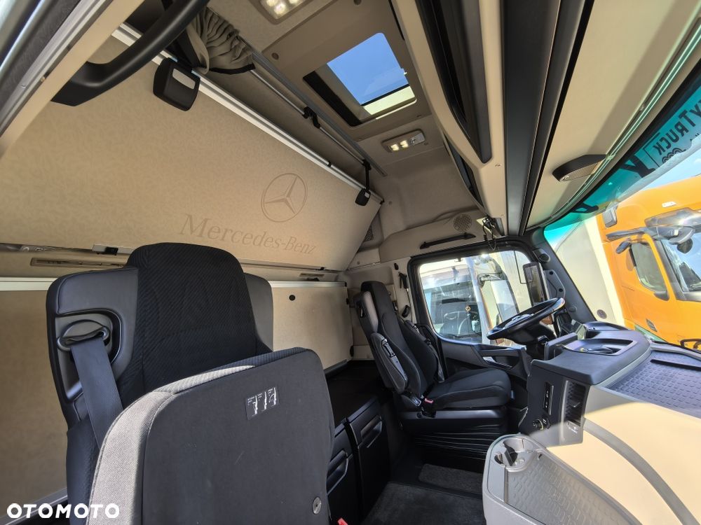 Mercedes-Benz Actros L 1848 LS // GigaSpace // LED // Orurowanie i oświetlenie dach kabiny // Klima postojowa // - 38