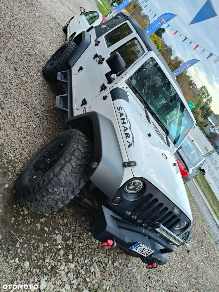 Jeep Wrangler - 1