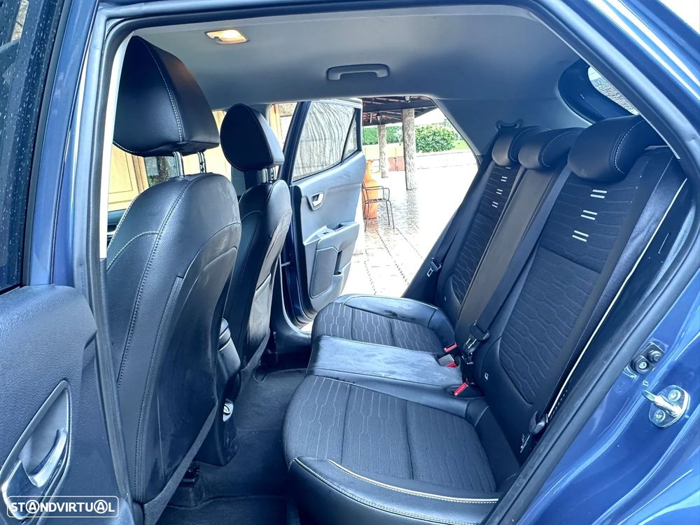 Kia Stonic 1.0 T-GDI Tech 7DCT - 14