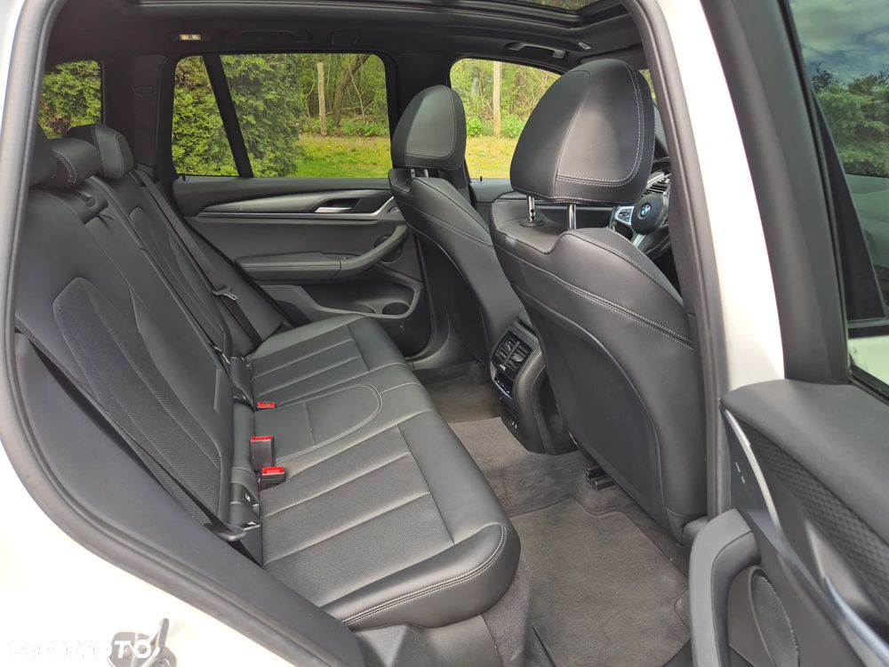 BMW X3 xDrive20d mHEV sport - 33