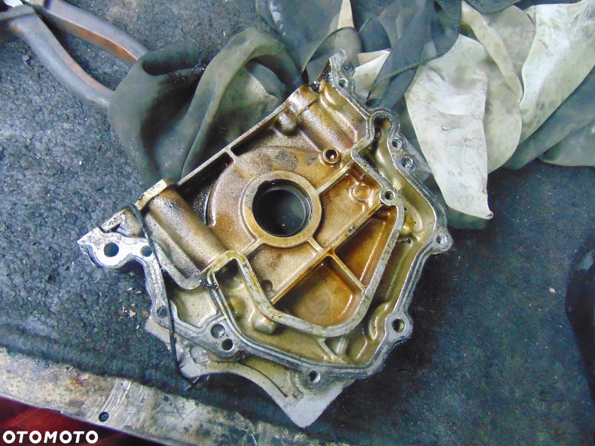 Pompa oleju audi a4 b5 2,4 v6 - 4