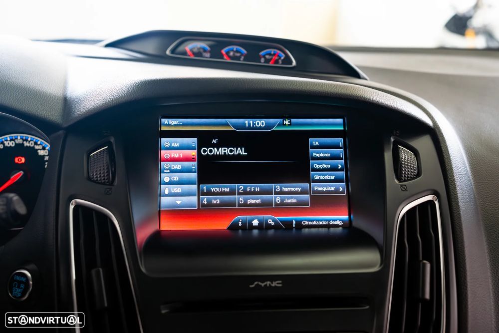 Ford Focus 2.3 EcoBoost S&S 4WD RS - 41