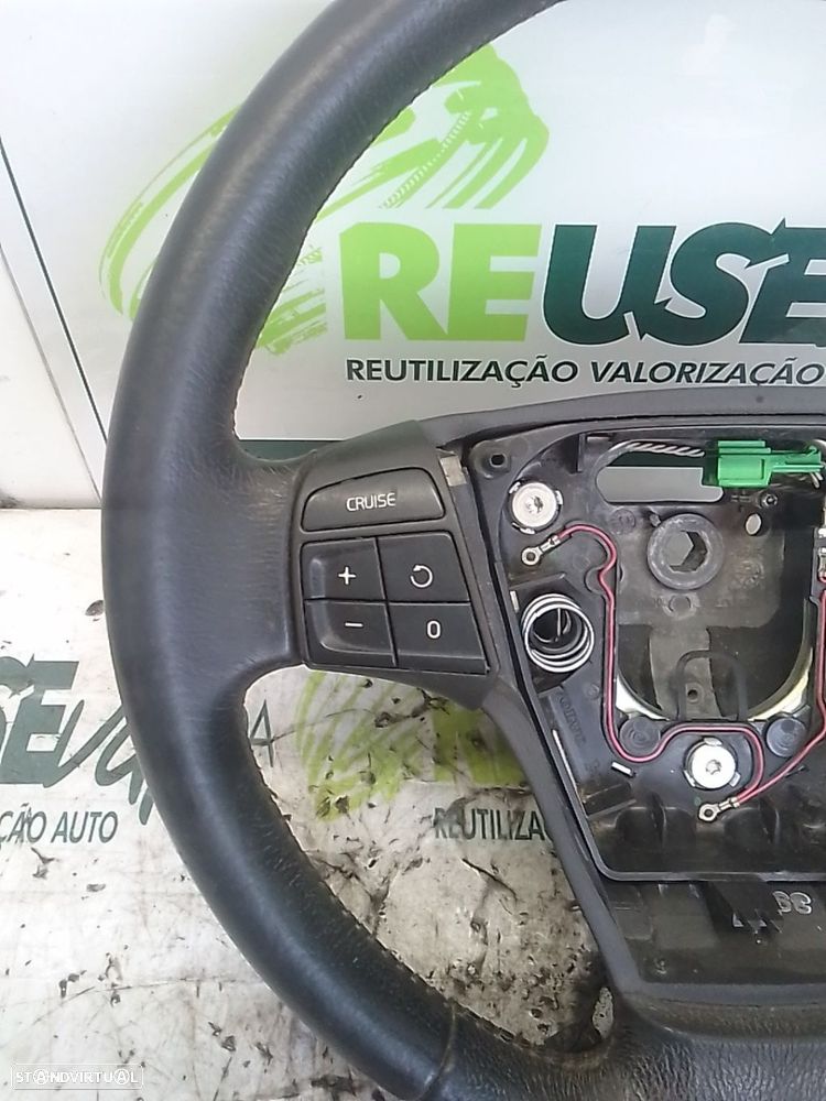 Volante Volvo V50 (545) - 3