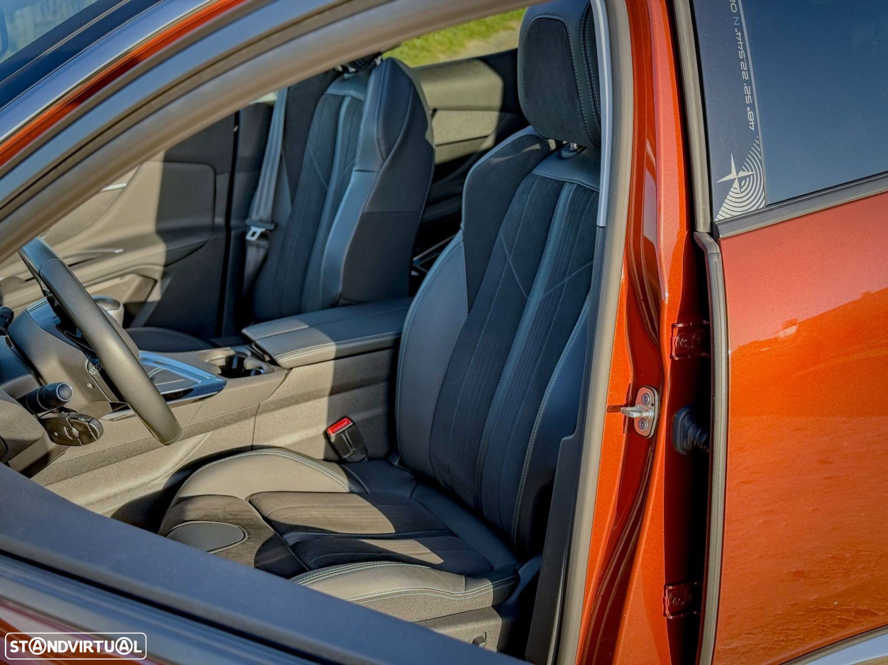 Peugeot 3008 1.2 PureTech Allure - 23