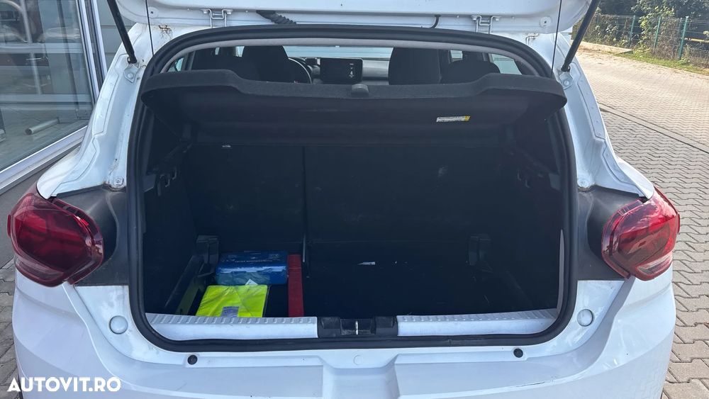 Dacia Sandero Stepway TCe 90 MT6 Essential - 10