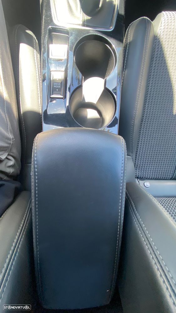 Peugeot 208 1.5 BlueHDi GT - 50