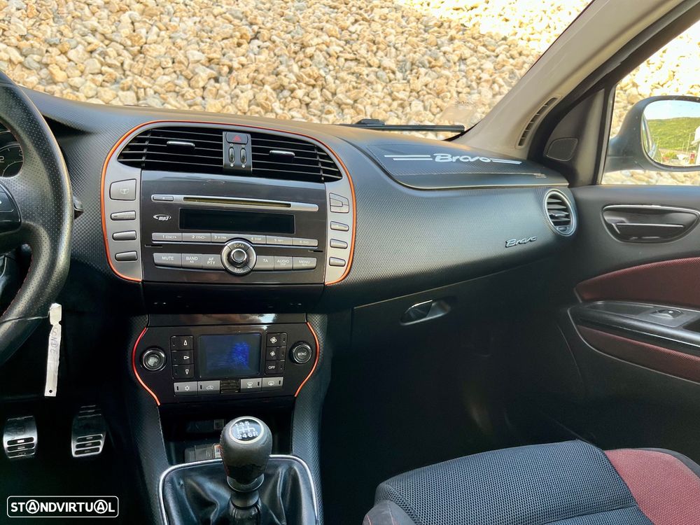 Fiat Bravo 1.6 M-Jet Sport - 25